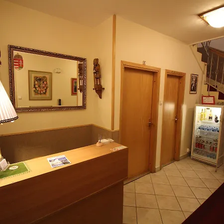 住宿加早餐酒店 布达瓦尔住宿加早餐旅馆 布达佩斯