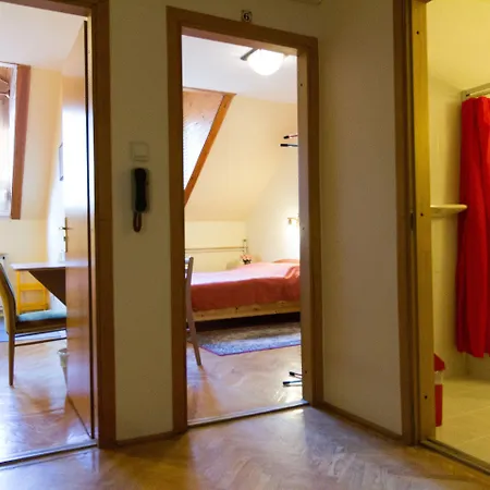 Budavar Bed and breakfast