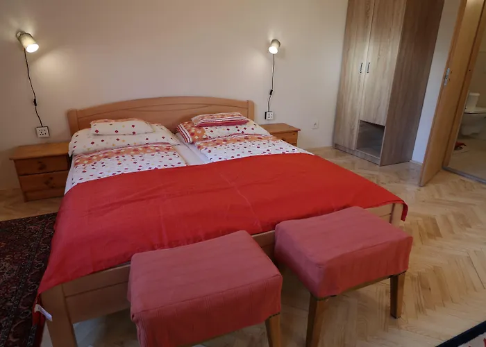 Bed & Breakfast Budavar 3*