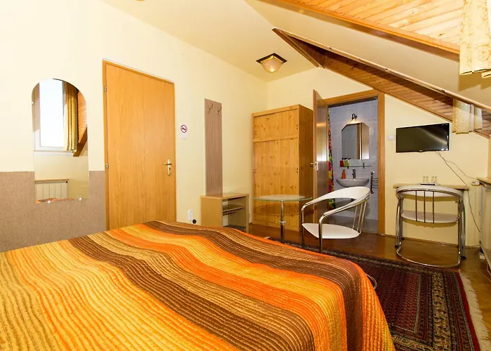 Budavar Bed & Breakfast